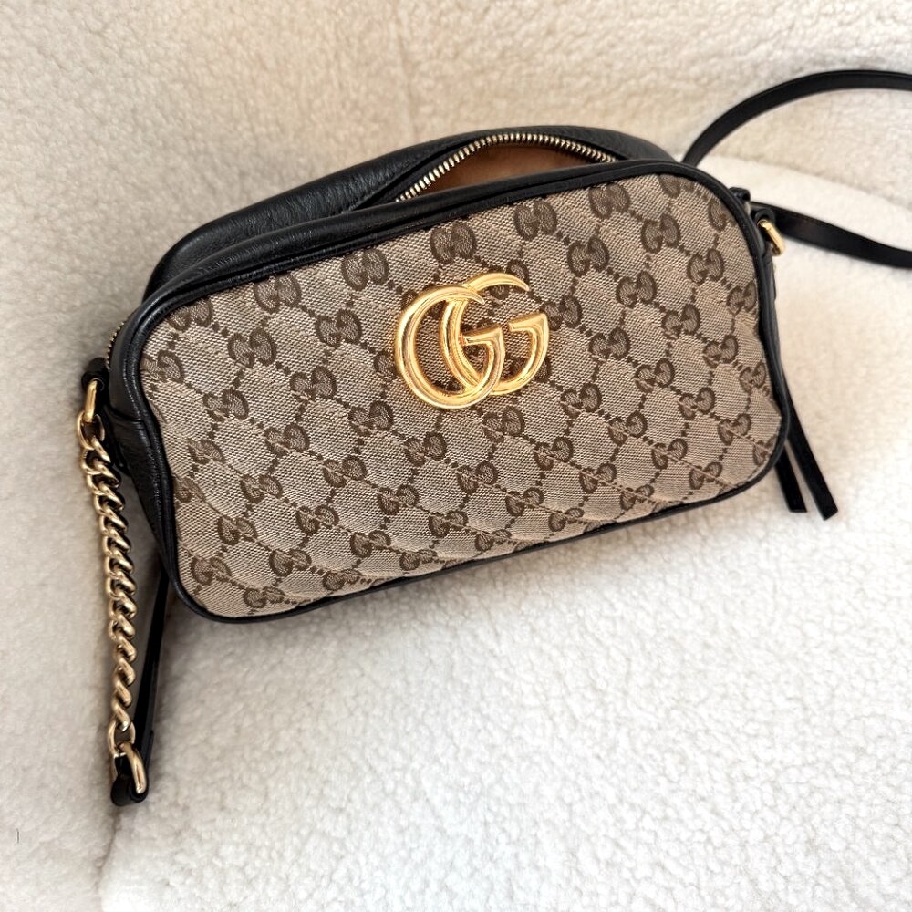 Gucci GG Marmont Shoulder Bag Diagonal Quilted GG Canvas with Leather Small